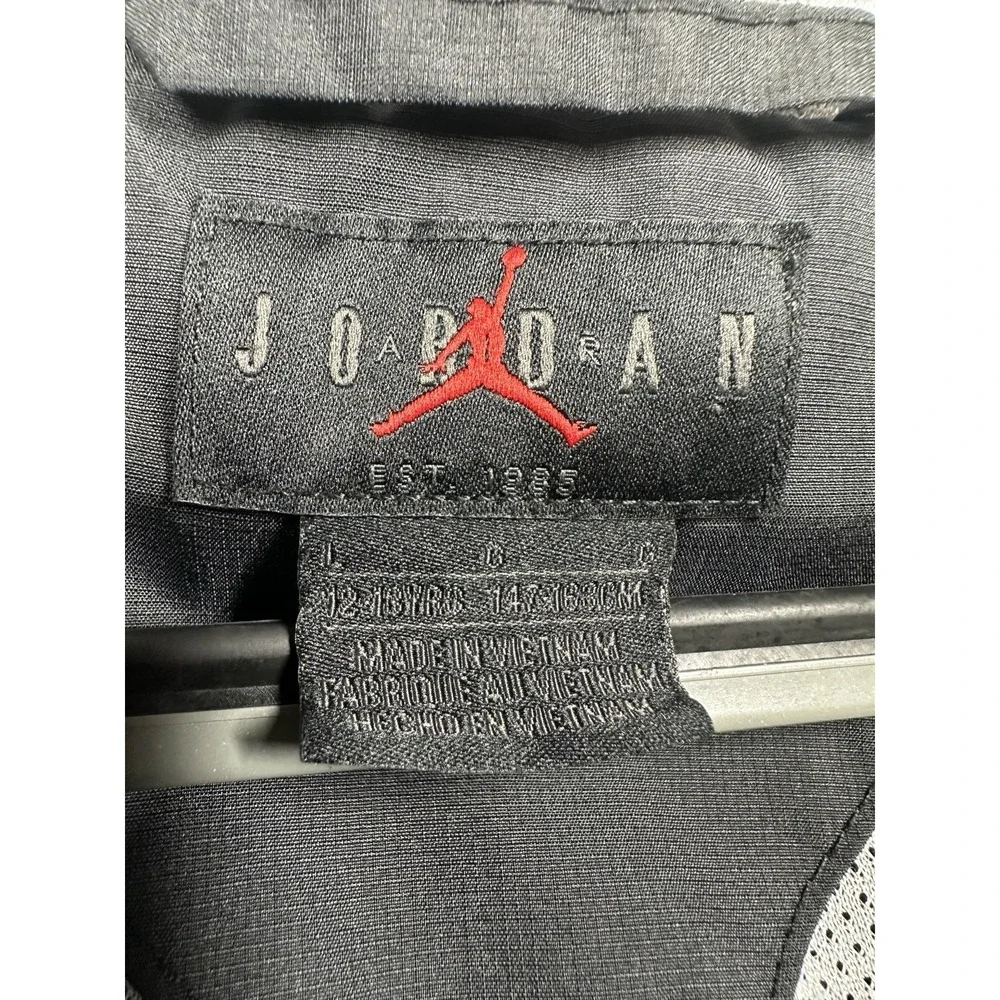 Jordan Boys Windbreaker Jacket Youth L 12-13 Black Orange Neon Full Zip